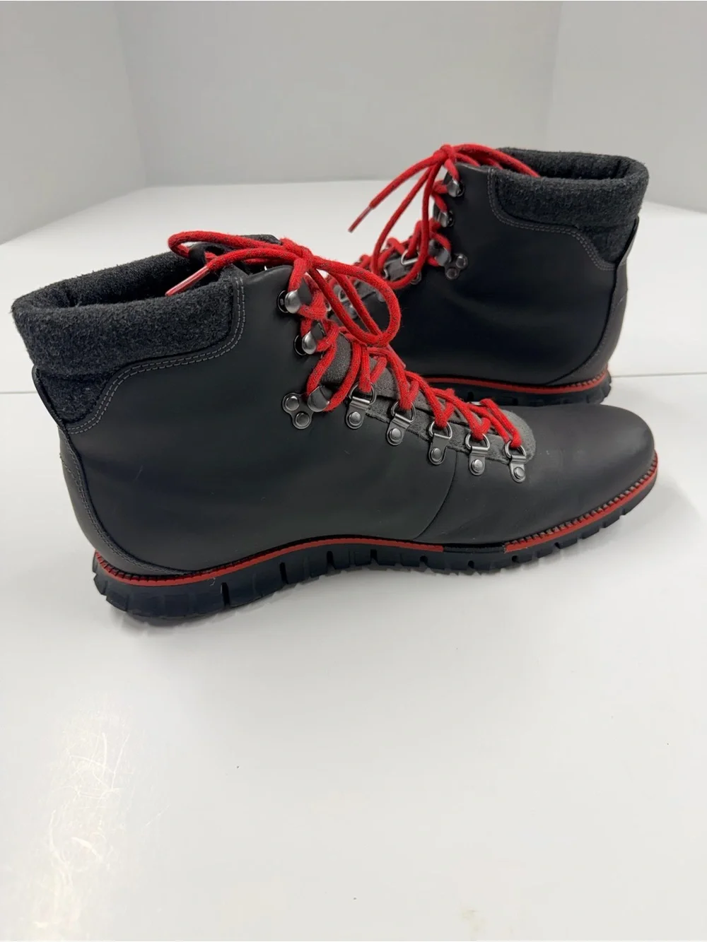 Cole Haan Zerogrand Hiking Boots magnet leather with Red Laces